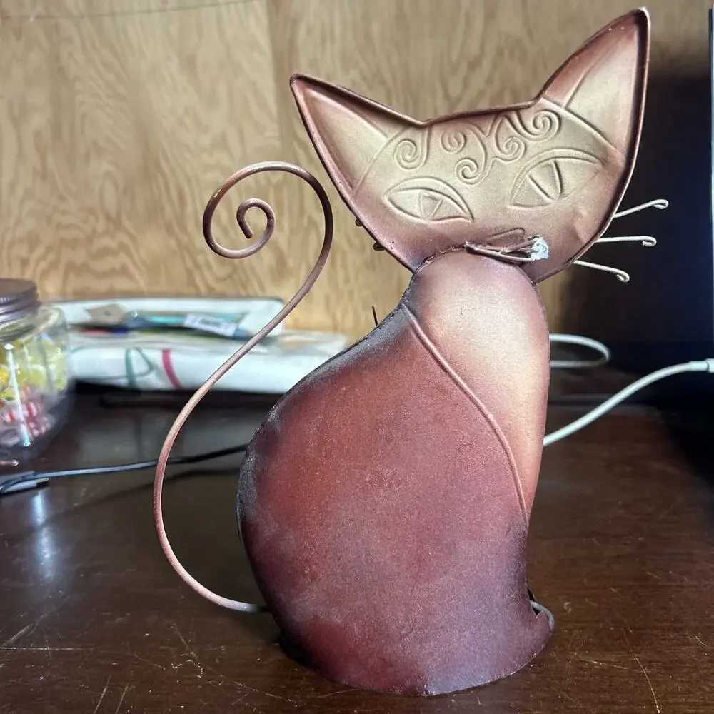 Beautiful Tin Cat Clock Works! Battery Operated Brown Gold